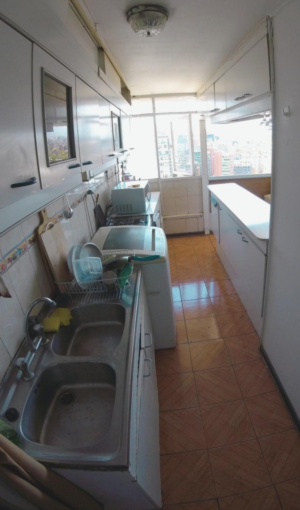 Privada Con Cama Matrimonial En Departamento Compartido - Providencia * Santiago
